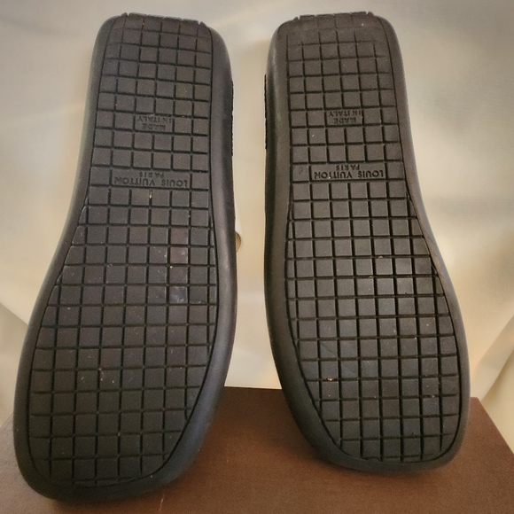 Louis Vuitton white leather slides US 7.5 | EU 37.5 vintage 2001 - Picture 5 of 12